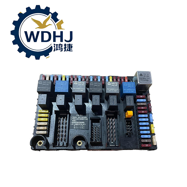 New WG9716582301 Electrical Junction Box Assembly, Electrical System Part for SINOTRUK HOWO SHACMAN FAW Heavy Duty Spare Parts Electrical junction box assembly / Central distribution box / Control mo