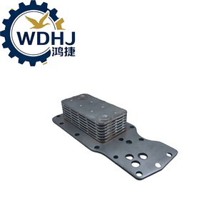 Diesel Engine Oil Cooler 3959031 for Dongfeng Cummins Isde 4 Cylinders Engine ISB5.9